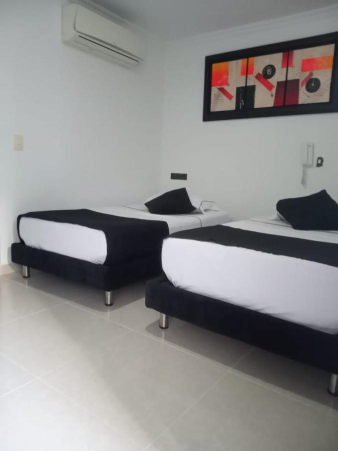 Confort Plaza Hotel Villavicencio Exterior photo